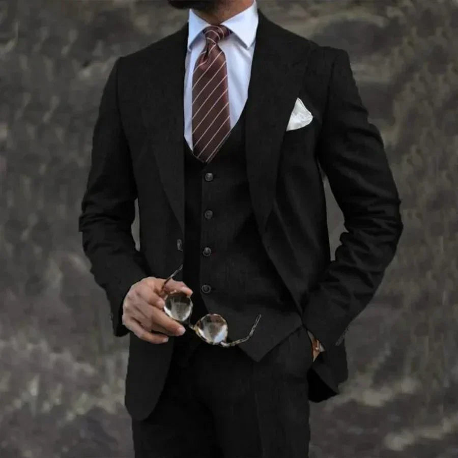 James | Men's Lightweight Three-Piece Suit with Notched Collar