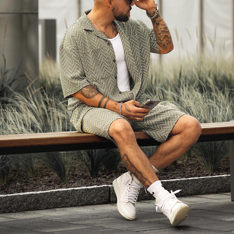 James | Men's Casual Summer Outfit - Stylish and Lightweight