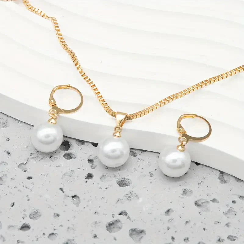Reine | Collier de Perles Élégant et Gracieux