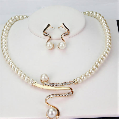 Angélique | Ensemble de Collier en Perles Naturelles Élégantes
