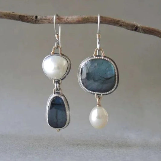 Astrid | Boucles d'oreilles en perles bleues gracieuses